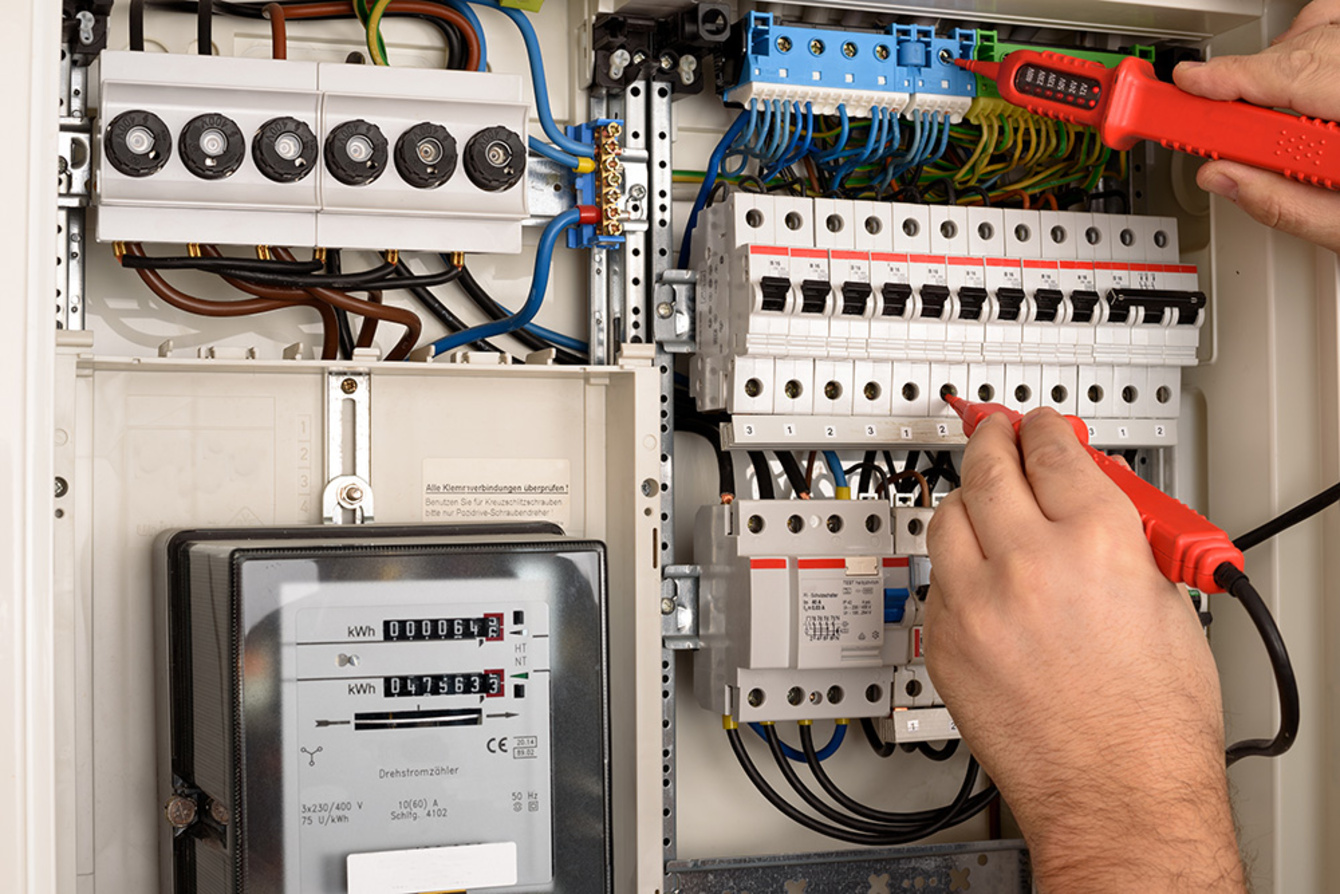 E-Check bei Elektro Fertl in Steinkirchen
